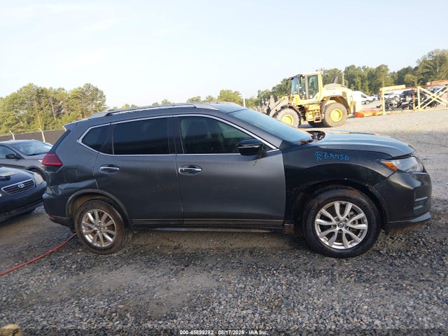 2017 NISSAN ROGUE SV 12