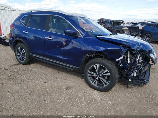 2017 NISSAN ROGUE SL