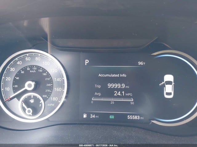 2022 Genesis G70 2.0T RWD — фото 7