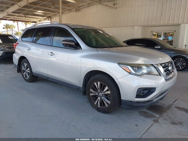 2017 NISSAN PATHFINDE S