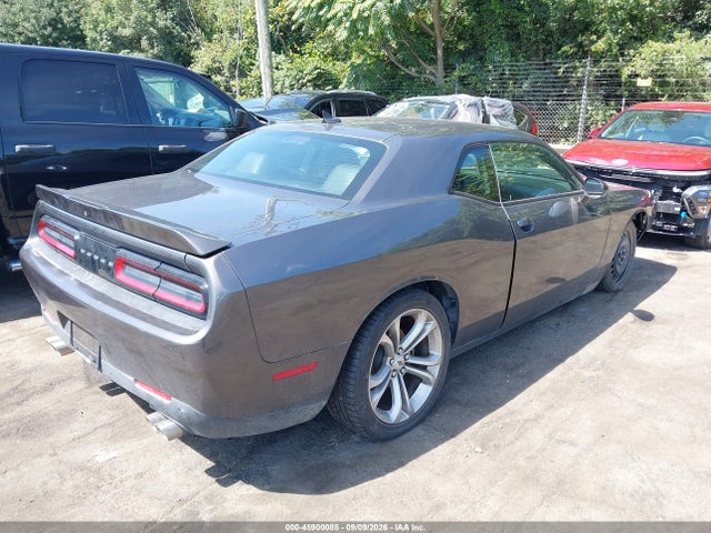 2022 DODGE CHALLENGER GT 4