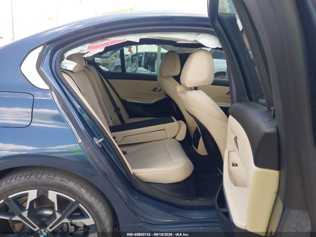 2025 BMW 330I 8