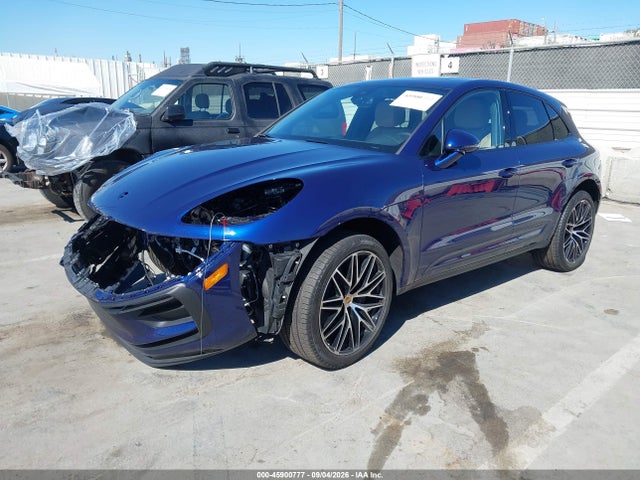 2026 PORSCHE MACAN T 2