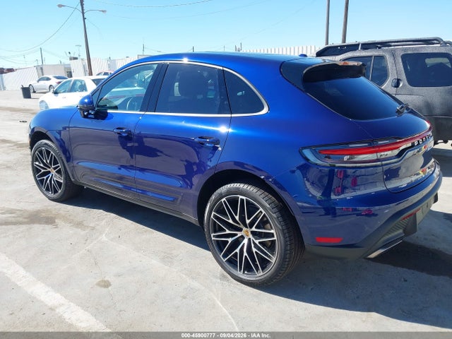 2026 PORSCHE MACAN T 3