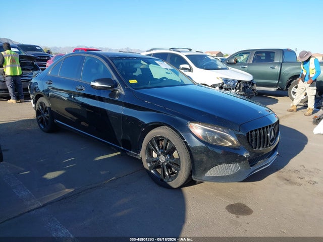 2015 Mercedes-BENZ C 300 4MATIC 照片 1