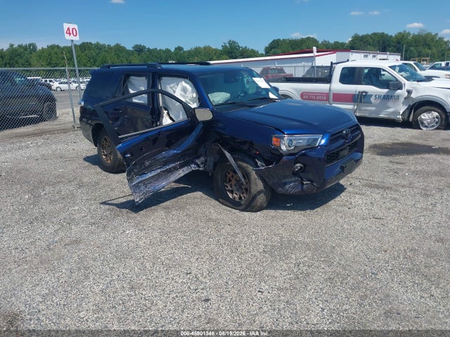 2024 TOYOTA 4RUNNER SR5 PREMIUM
