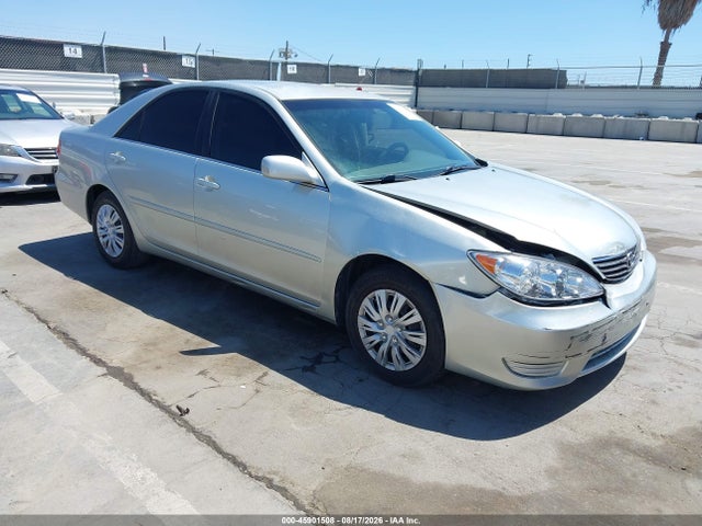 2005 TOYOTA CAMRY LE