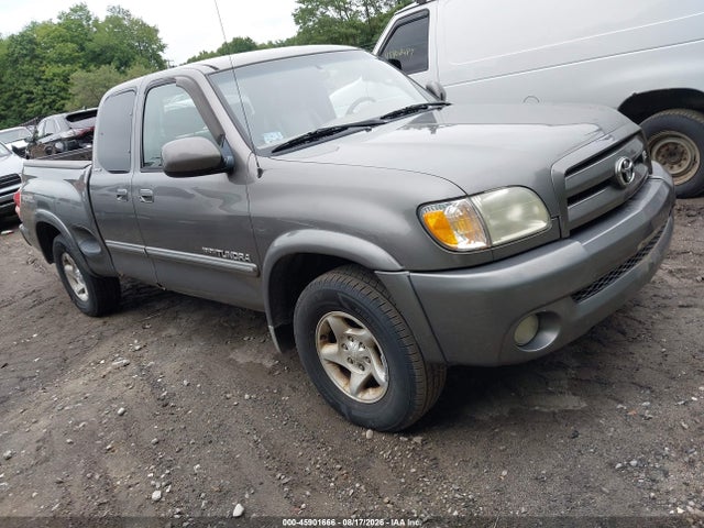 2003 TOYOTA TUNDRA LIMITED V8