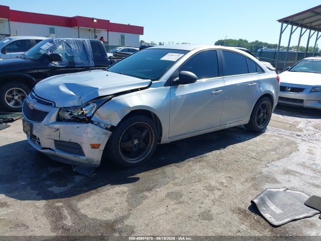 2011 Chevrolet CRUZE LS 照片 2