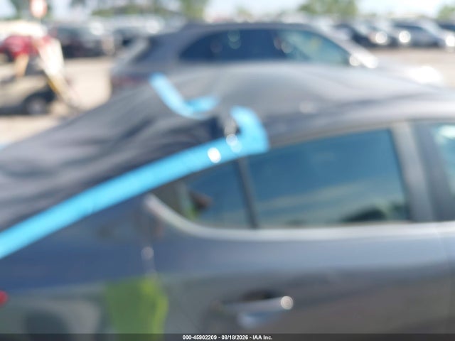 صورة 6 لـ 2014 Mazda MAZDA3 S GRAND TOURING