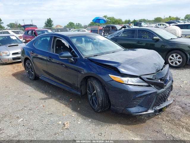 2020 TOYOTA CAMRY XSE