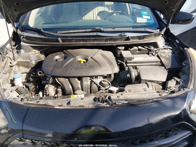 2016 Hyundai ELANTRA GT — фото 10