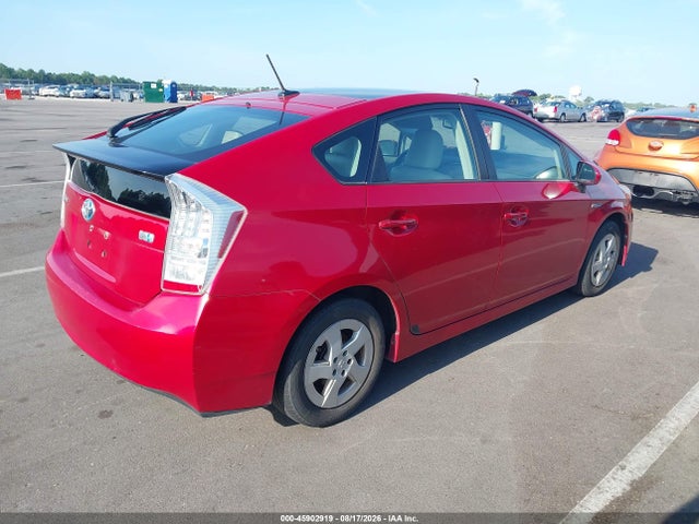 2010 Toyota PRIUS IV — фото 4