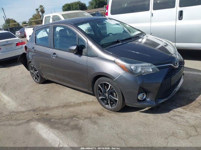 2017 TOYOTA YARIS SE