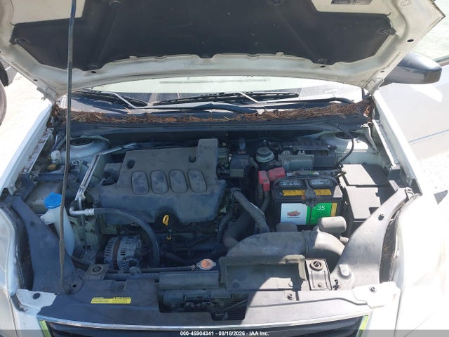 2011 Nissan SENTRA 2.0 照片 10