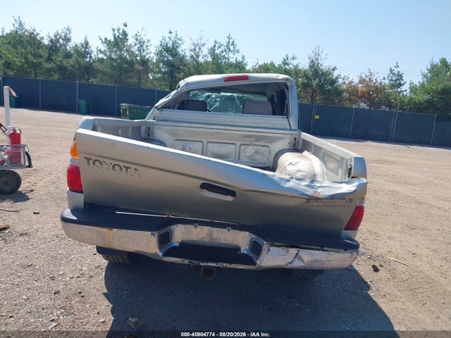 صورة 17 لـ 2004 Toyota TACOMA PRERUNNER V6