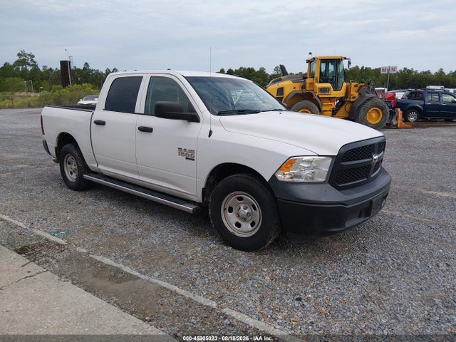 2020 RAM 1500 CLASSIC TRADESMAN 4X2 5'7 BOX