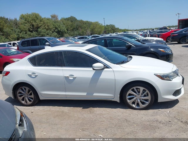 صورة 13 لـ 2016 Acura ILX 2.4L/ACURAWATCH PLUS PACKAGE