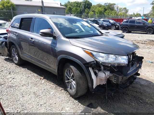 2019 TOYOTA HIGHLANDE XLE