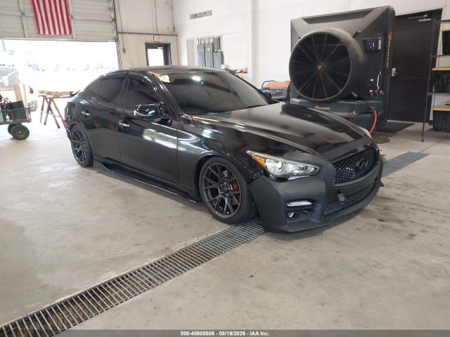 2015 INFINITI Q50 