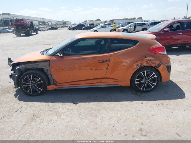 صورة 14 لـ 2016 Hyundai VELOSTER TURBO