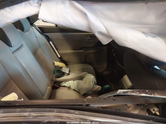 صورة 8 لـ 2015 Toyota CAMRY XSE