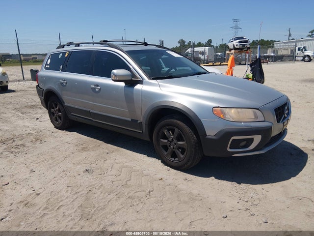 2010 VOLVO XC70 3.2