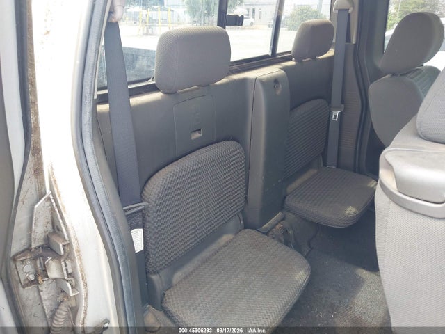 صورة 8 لـ 2005 Nissan FRONTIER SE