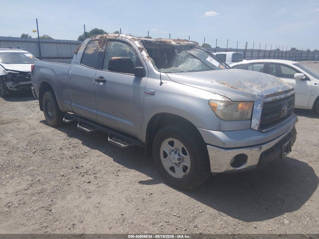 2011 TOYOTA TUNDRA GRADE 5.7L V8