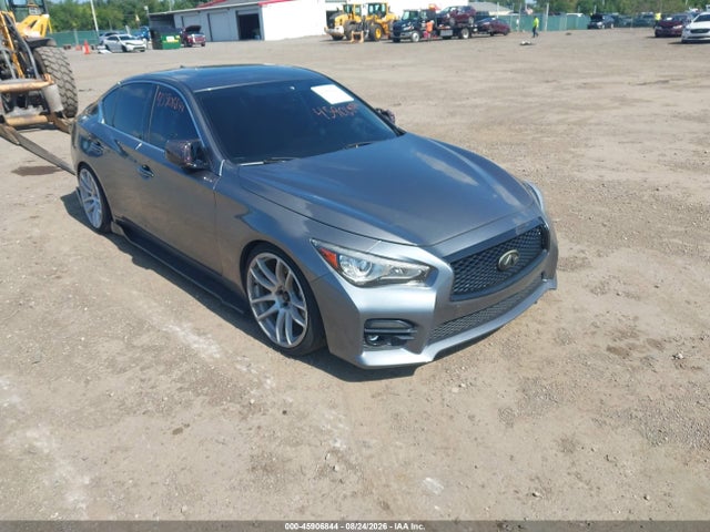 2015 INFINITI Q50 SPORT