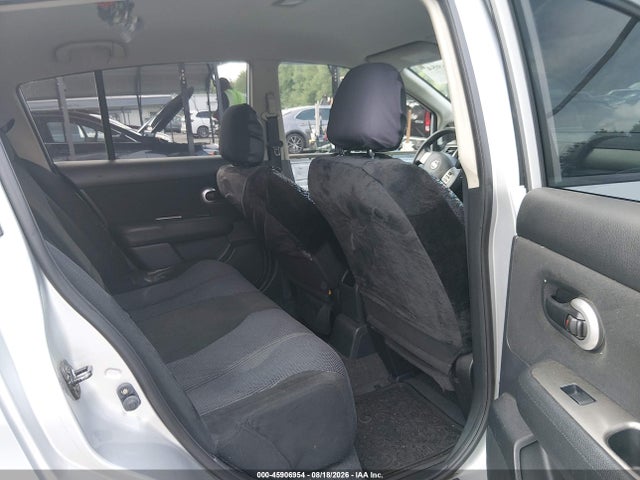 صورة مصغرة 8 لـ 2010 Nissan VERSA 1.8SL