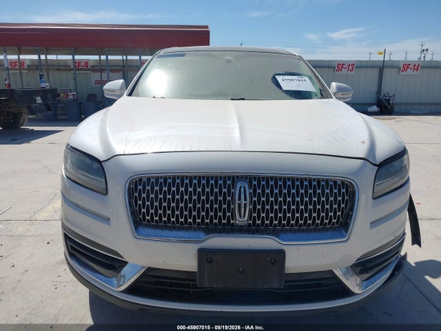 2019 LINCOLN NAUTILUS RESERVE 11