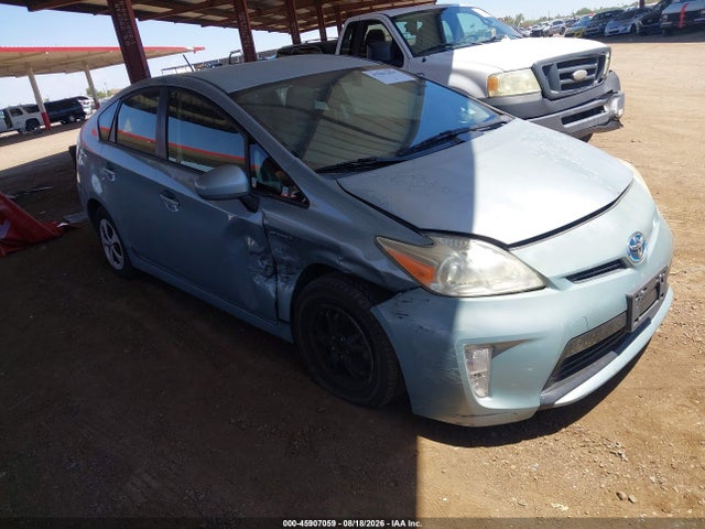 2013 TOYOTA PRIUS 