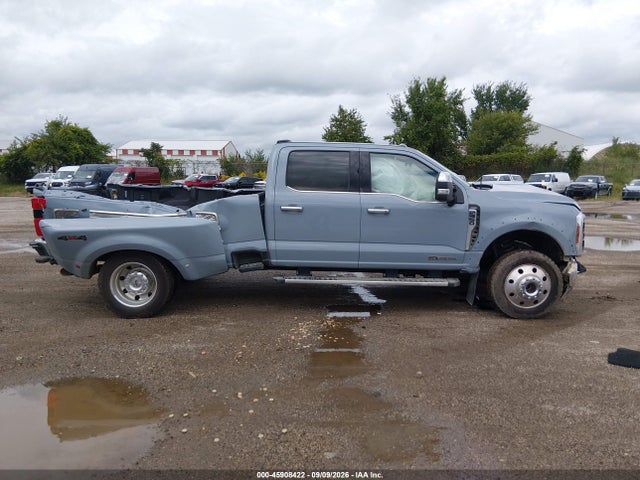 2026 FORD F-450 LARIAT 14