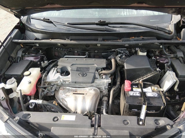 2018 TOYOTA RAV4 LE 10