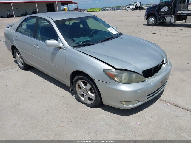 2002 TOYOTA CAMRY SE