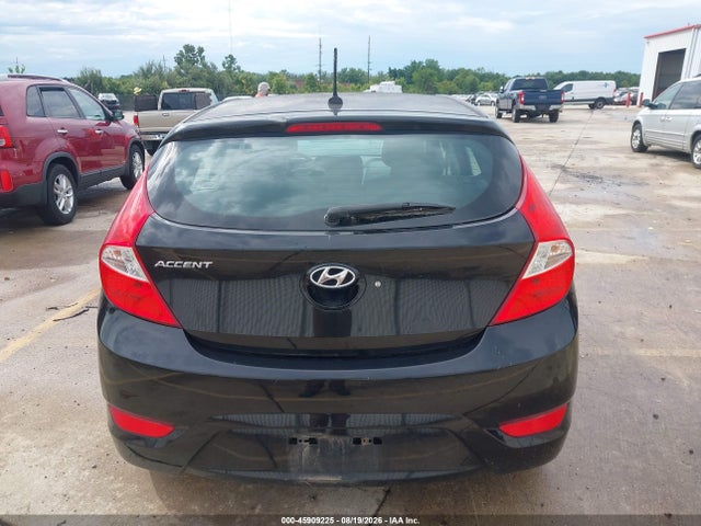 2017 HYUNDAI ACCENT SE 13