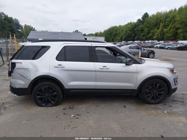 2017 FORD EXPLORER XLT 14