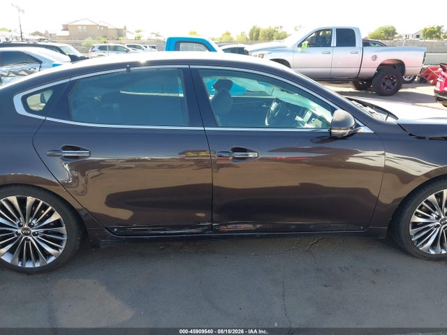 2017 KIA CADENZA LIMITED 13