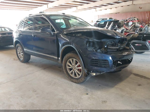 2014 VOLKSWAGEN TOUAREG 3.6L SPORT