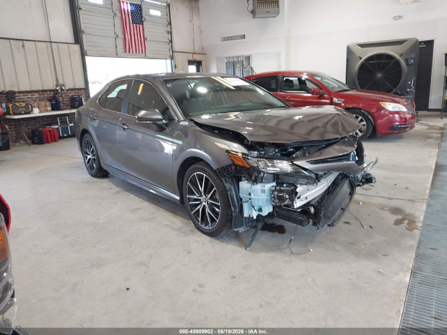 2022 TOYOTA CAMRY SE HYBRID