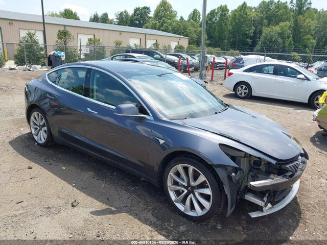 2018 TESLA MODEL 3 LONG RANGE/PERFORMANCE