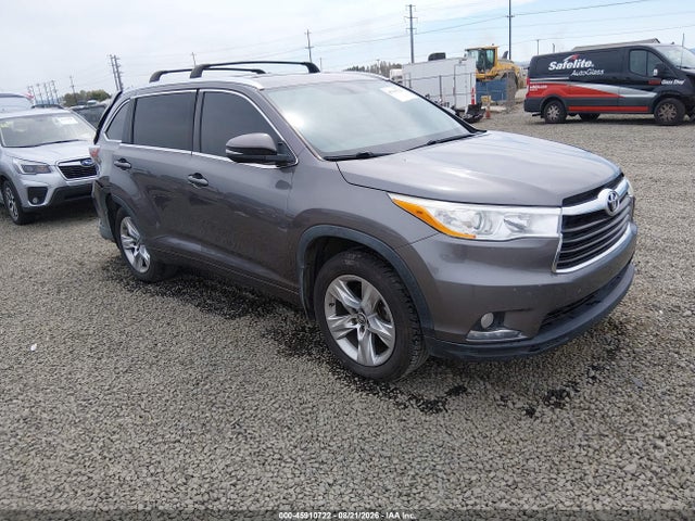 2016 TOYOTA HIGHLANDE LIMITED V6