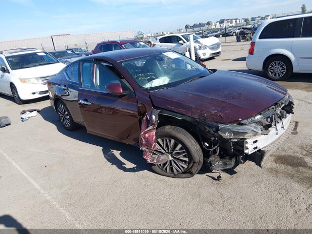 2023 NISSAN ALTIMA SV FWD