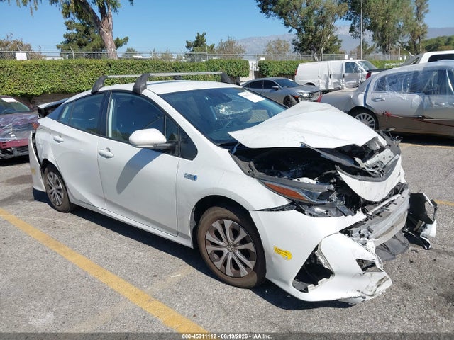 2022 TOYOTA PRIUS XLE