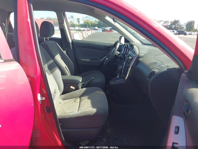 صورة 5 لـ 2005 Toyota MATRIX