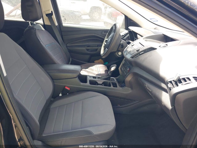 2017 FORD ESCAPE S 5