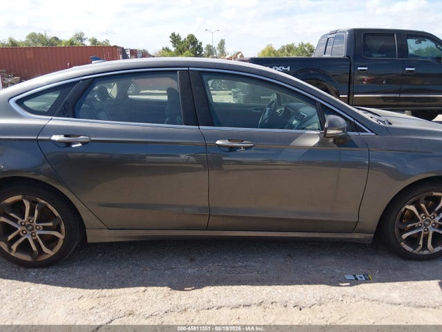 2019 FORD FUSION SEL 13
