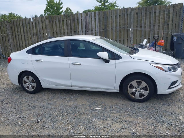 2018 Chevrolet CRUZE LS AUTO 照片 13