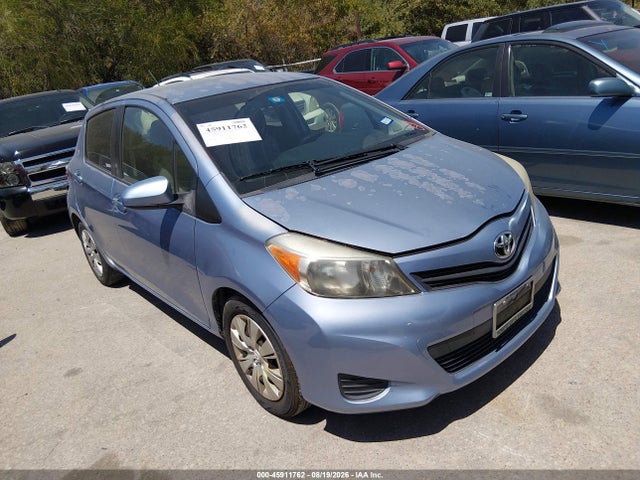 2013 Toyota YARIS LE 照片 1